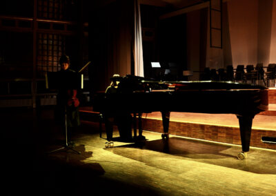 Frieda H. als Solistin an der Geige